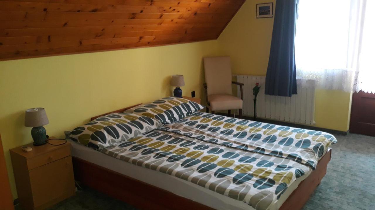 Kiraly Nyaralo Villa Fonyód Buitenkant foto